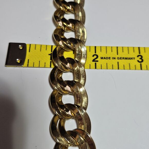 **Sale** VTG Monet Chain Bracelet Gold Tone Curb Link Classy Bold Statement 7.5" - Picture 12 of 16